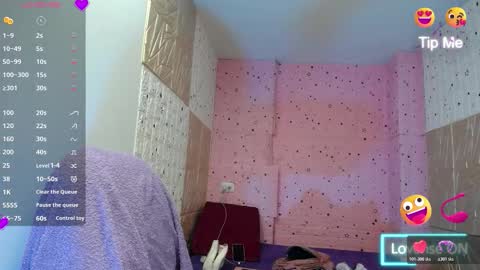 emmy_durant online show from 10-27-25, 08:57