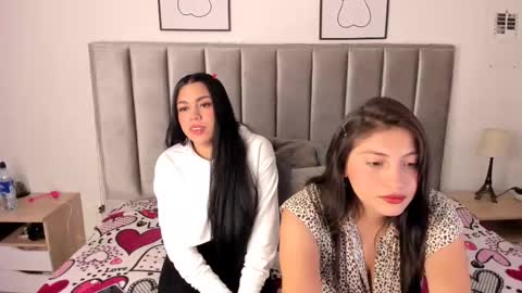 Emily  Laila  online show from 03-04-25, 01:38