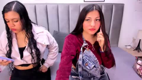 Emily  Laila  online show from 09-30-25, 12:10