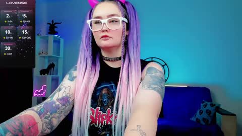 Emmy Bright     50  online show from 12-06-24, 04:03