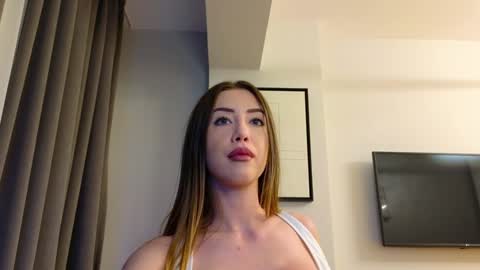 Em online show from 12-06-24, 11:25