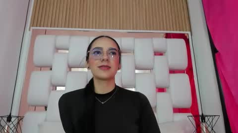 emmy online show from 10-04-25, 07:12