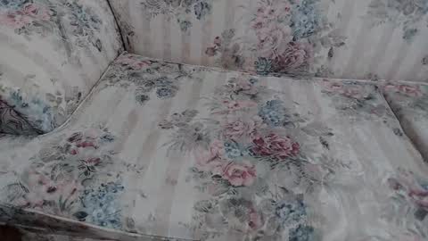 Snapshot of emodream1998media chatting on 12-06-24, 02:17 EmoDream1998 online show from 12-06-24, 02:17