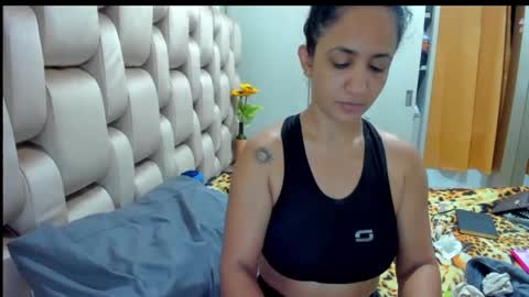 emperatriztapia online show from 02-04-25, 04:59