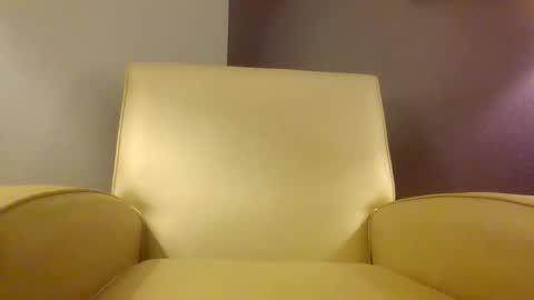 Snapshot of empress_420 chatting on 11-25-25, 05:07 empress_420 online show from 11-25-25, 05:07