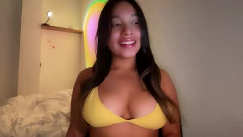 Snapshot of emycutie chatting on 10-13-25, 06:35 emily cutie online show from 10-13-25, 06:35