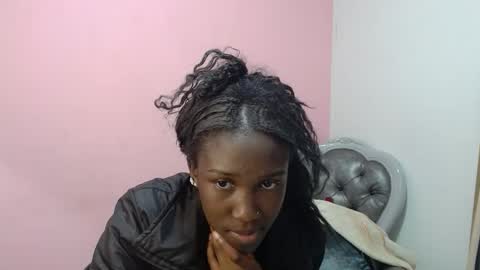 emyfuckhard online show from 11-08-25, 12:55