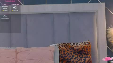  Emy  online show from 09-11-25, 05:18