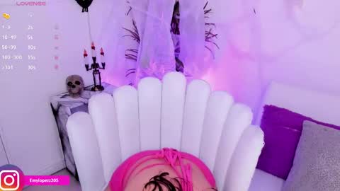 Emily online show from 10-25-25, 08:36