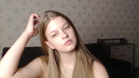 EmySway online show from 02-10-25, 04:36