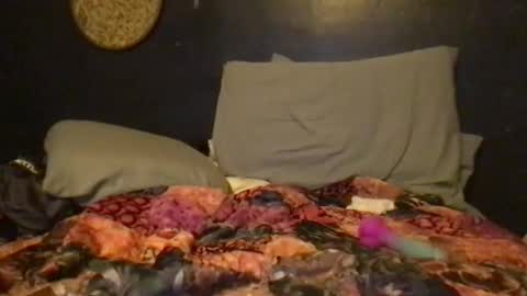 Snapshot of enbythrob chatting on 02-06-26, 04:39 enbythrob online show from 02-06-26, 04:39