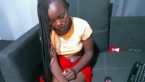 Vee online show from 01-10-26, 07:43