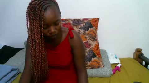 Snapshot of enchantedvee chatting on 04-09-26, 12:21 Vee online show from 04-09-26, 12:21