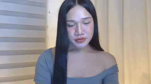 Snapshot of endless_lover22 chatting on 01-07-26, 03:47 sahara love online show from 01-07-26, 03:47