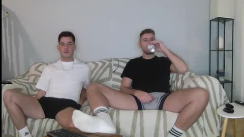 Englishladxxx online show from 11-01-25, 06:21