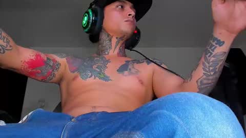 Snapshot of enjoymycock99 chatting on 02-11-25, 12:48 enjoymycock99 online show from 02-11-25, 12:48