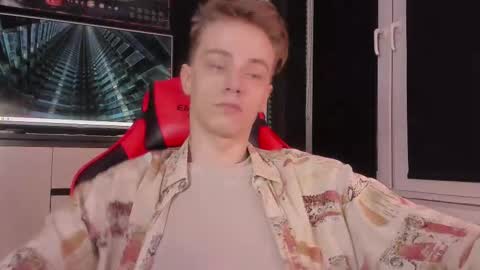 Enker online show from 10-27-25, 08:57