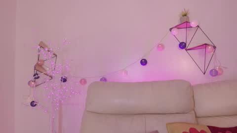 enola holmes1 online show from 01-09-26, 12:52