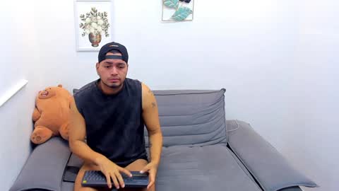 enrique online show from 12-30-24, 07:21