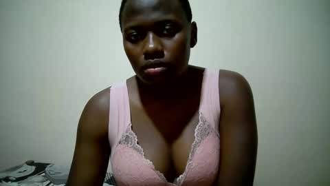 Snapshot of enter_dee chatting on 02-22-26, 10:08 Ell online show from 02-22-26, 10:08