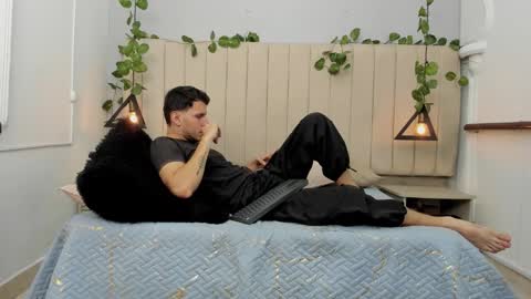 ENZO online show from 12-02-25, 02:45