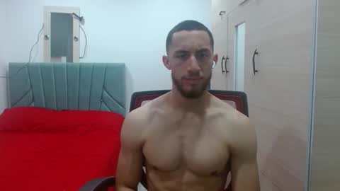 enzo_savage online show from 11-12-25, 04:18