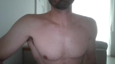 enzoleozi1991 online show from 01-01-25, 05:11