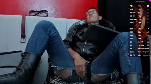 Snapshot of enzopratt chatting on 03-11-25, 09:13 Enzo Pratt online show from 03-11-25, 09:13