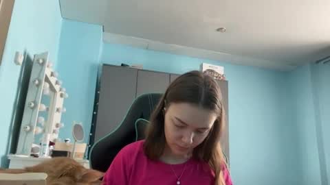 Snapshot of eracloke chatting on 02-27-26, 02:11 Lily online show from 02-27-26, 02:11