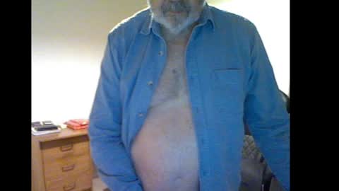 erasmus_d online show from 12-22-24, 06:26