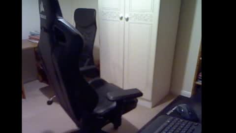 erasmus_d online show from 03-01-25, 06:00