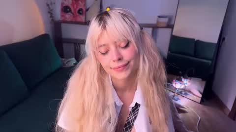 Alissa online show from 10-12-25, 11:42