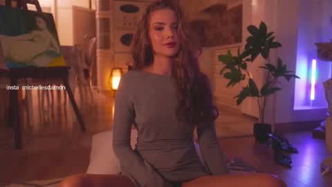 Snapshot of erelima chatting on 09-08-25, 10:20 Ana Marie online show from 09-08-25, 10:20