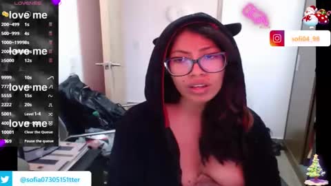 sofia online show from 01-20-25, 04:12