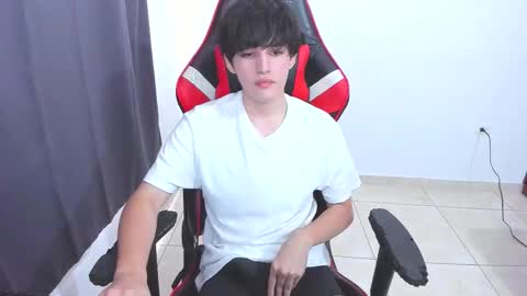 eren_tatakae online show from 10-17-25, 06:32