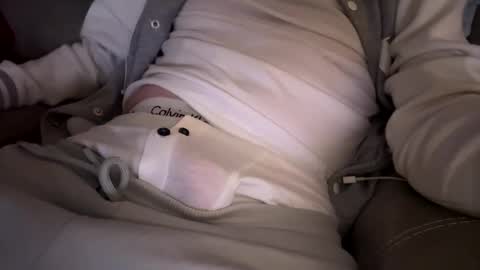 erexsean66 online show from 03-01-25, 09:37