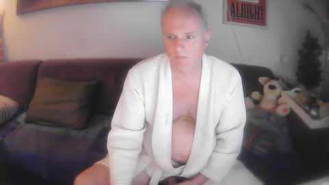 Eric online show from 01-04-25, 04:33