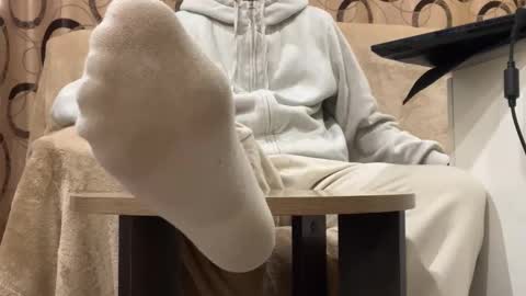 Eric online show from 11-17-25, 01:06