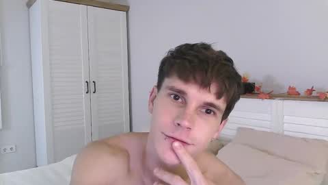 Eric Crush online show from 11-07-25, 03:50