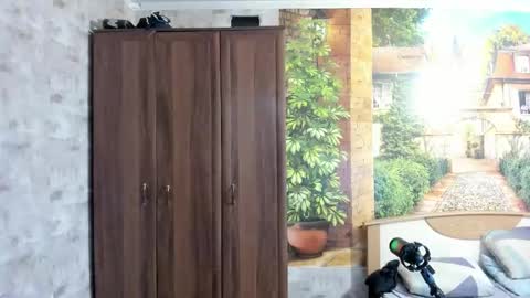 Eric online show from 12-20-25, 12:56