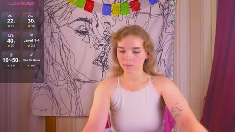 Snapshot of erica_winterr chatting on 11-18-25, 03:34 Erica Winterr online show from 11-18-25, 03:34