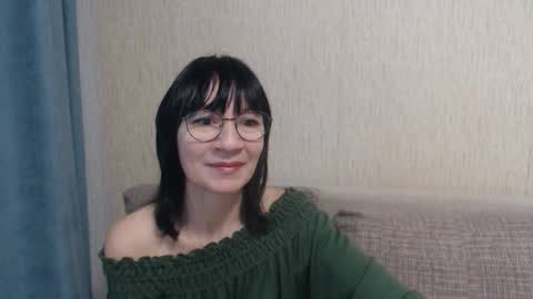ericablack8 online show from 10-06-25, 07:28