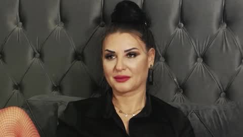 Erica online show from 01-10-25, 07:43