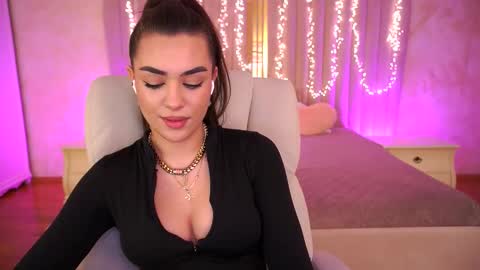 Snapshot of ericasin chatting on 02-11-26, 05:07 Erica online show from 02-11-26, 05:07