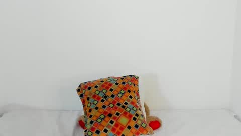 Snapshot of ericbana_ chatting on 02-25-25, 06:58 Dayanna online show from 02-25-25, 06:58