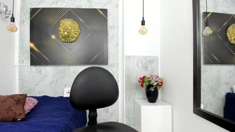   online show from 01-10-25, 03:50