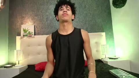   online show from 03-06-25, 03:35