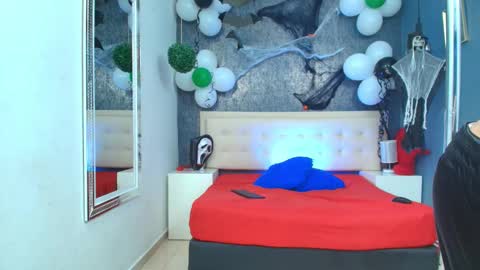   online show from 10-29-25, 03:20