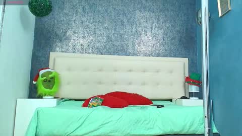   online show from 11-30-25, 03:43