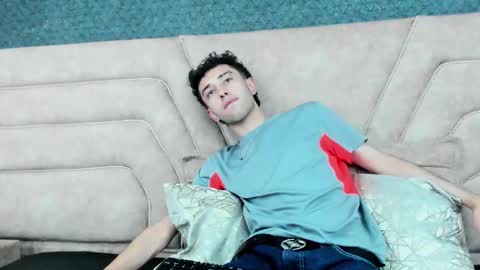 Erick online show from 02-28-25, 03:26